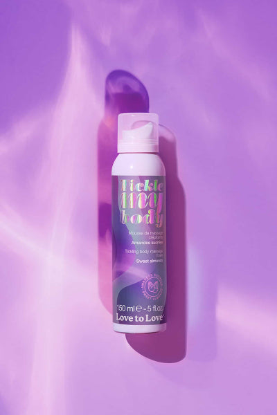Mousse massage crépitante - Amande sucrée vue 4 | ÉCRIN